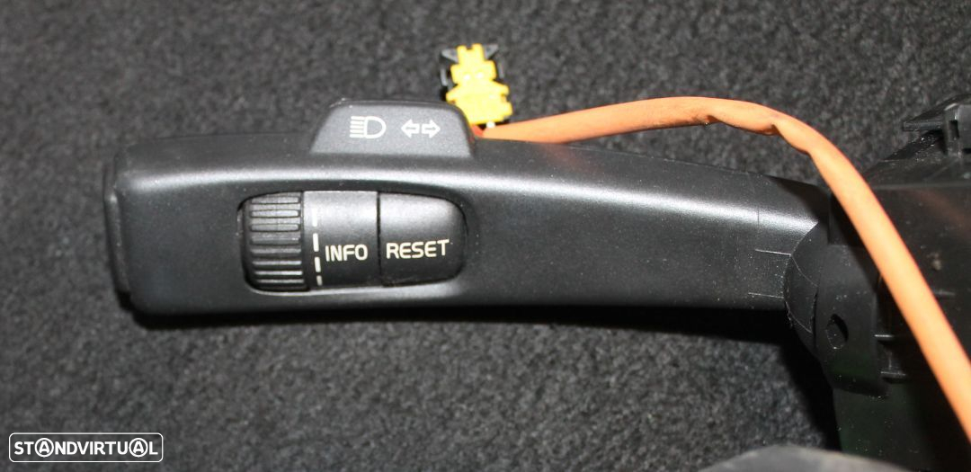 Fita Airbag com Comandos das Luzes e Limpa para Brisas Volvo V50 - 2