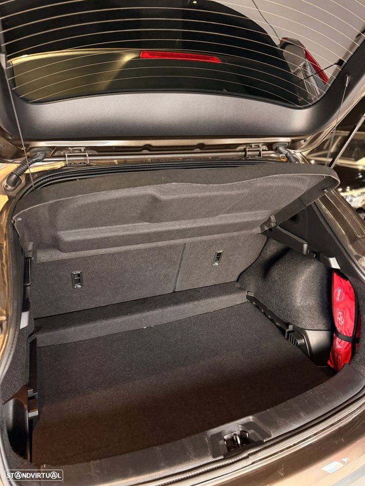 Nissan Qashqai 1.2 DIG-T 360 Xtronic - 42