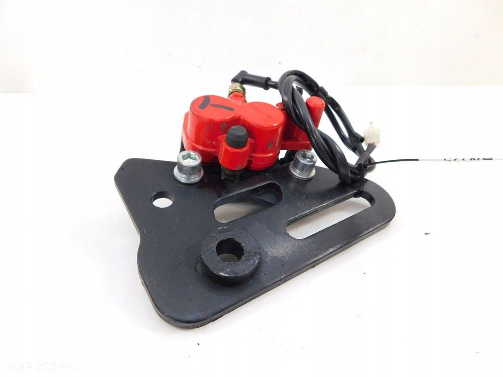 BENELLI BN 125 ZACISK HAMULCA TYŁ - 2