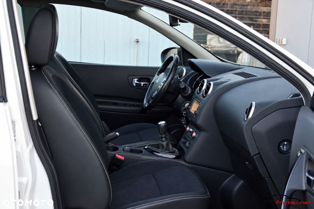 Nissan Qashqai - 23