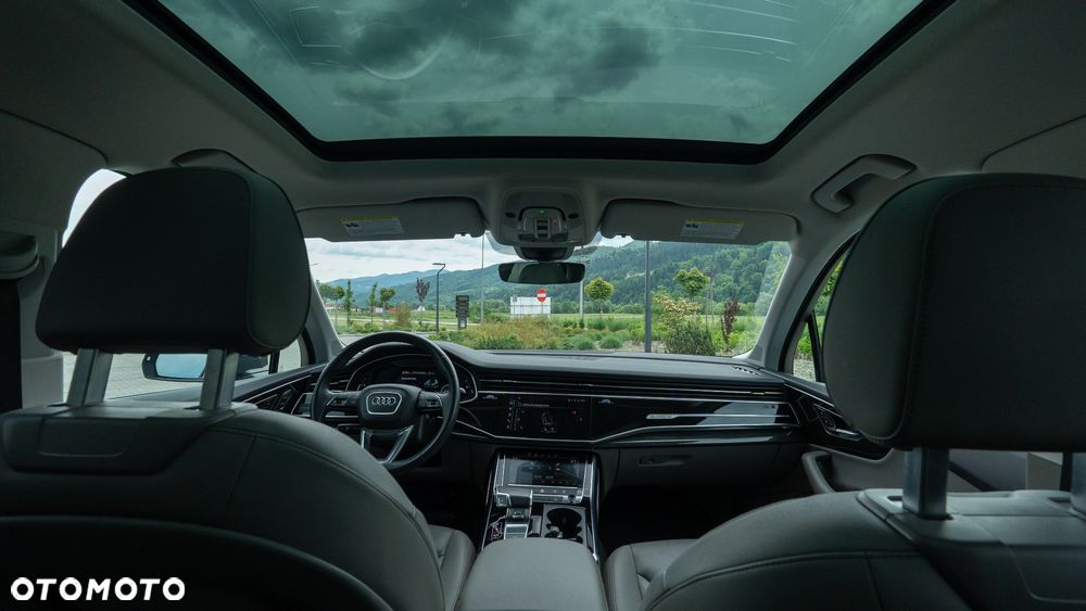 Audi Q7 - 9