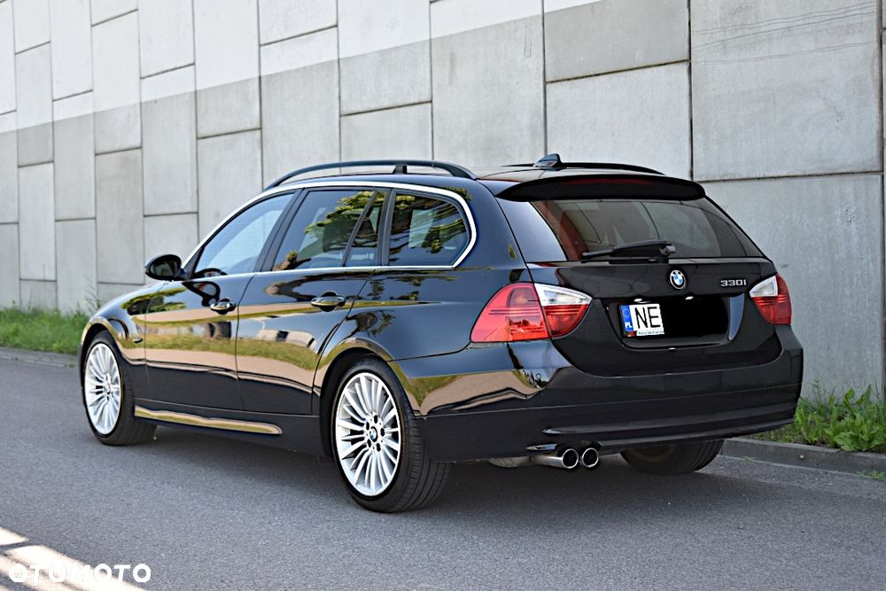 BMW Seria 3 - 16