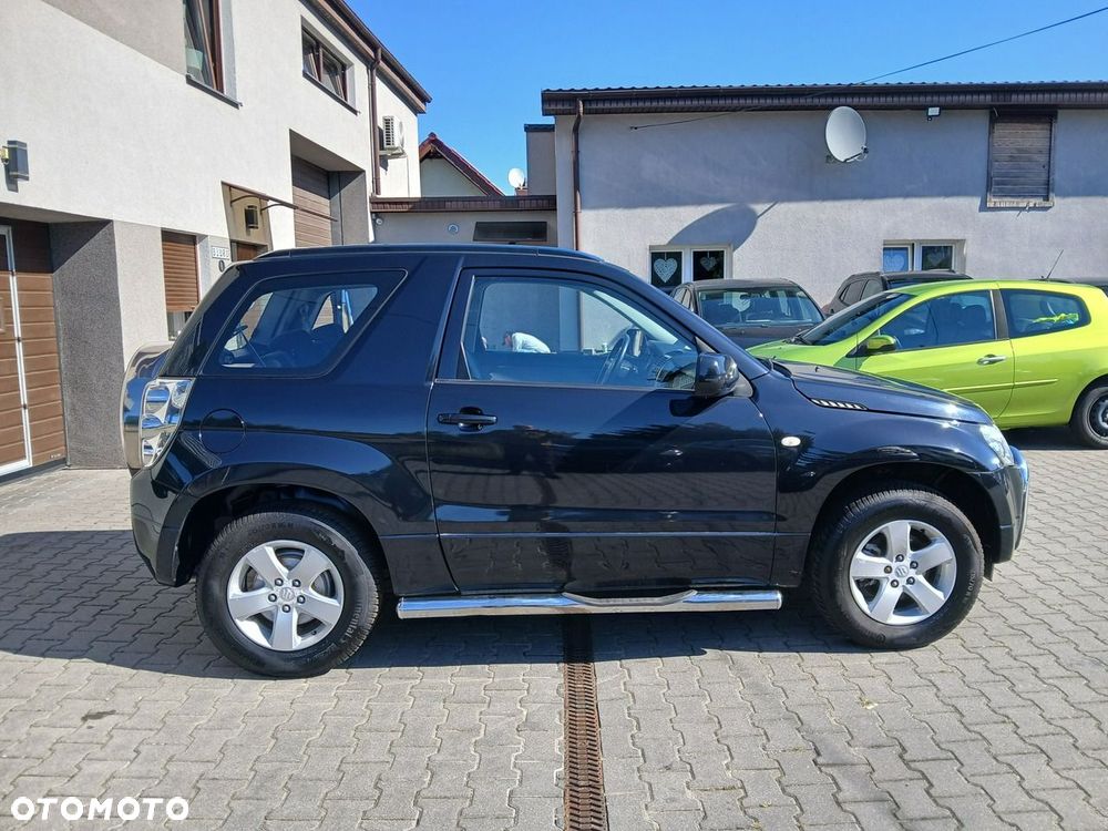 Suzuki Grand Vitara 1.6 - 8