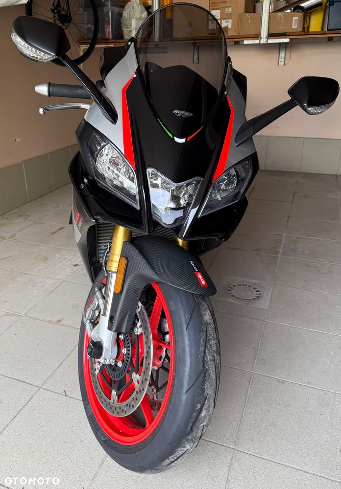 Aprilia RSV - 17