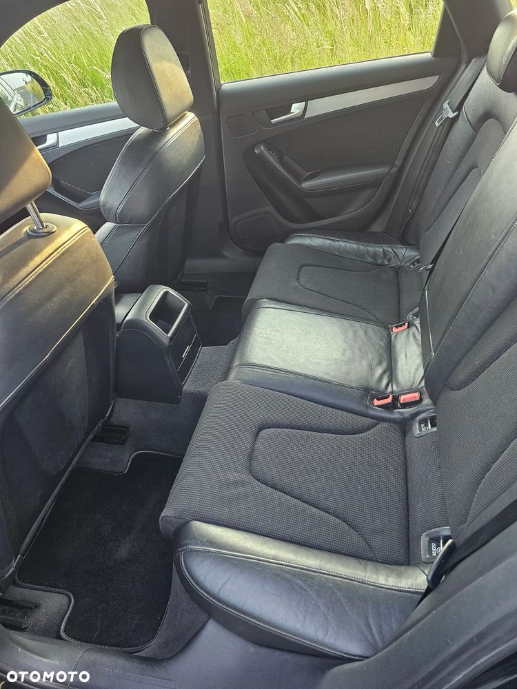 Audi A4 Avant 2.0 TDI - 13