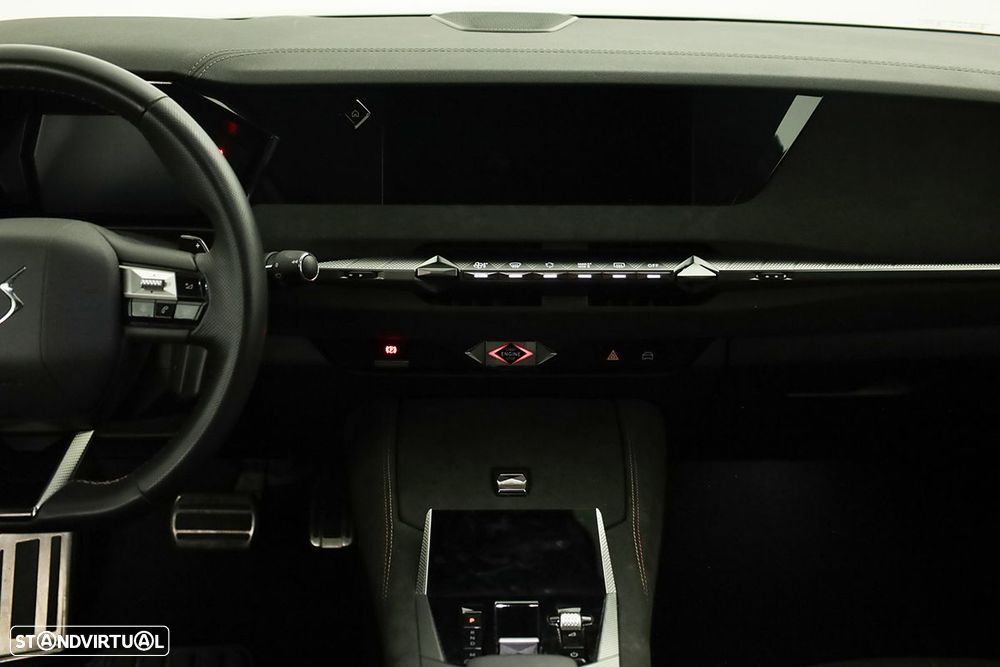 DS DS4 4 1.2 PureTech Performance Line EAT8 - 9