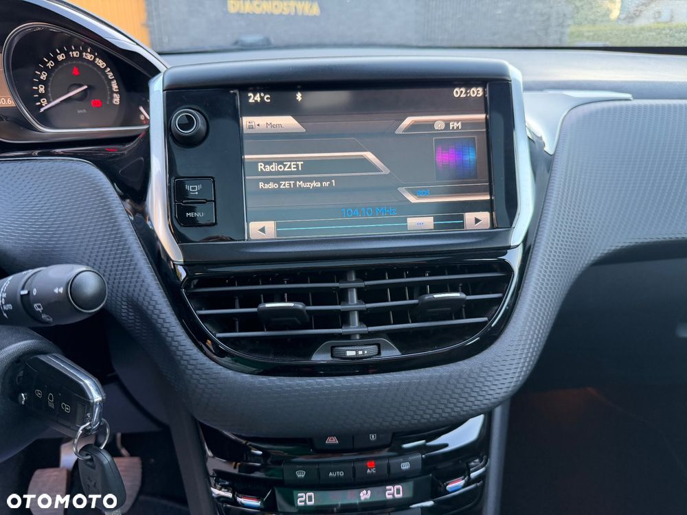 Peugeot 2008 120 VTI Allure - 31