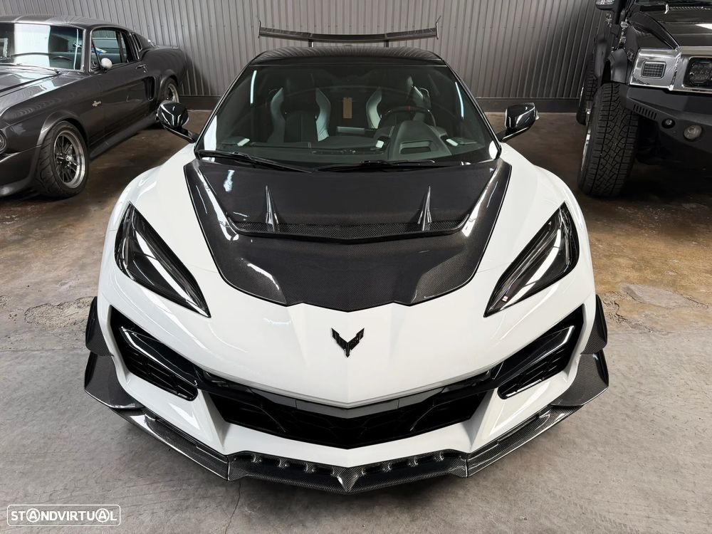 Chevrolet Corvette Z06 6.2 V8 Auto - 12