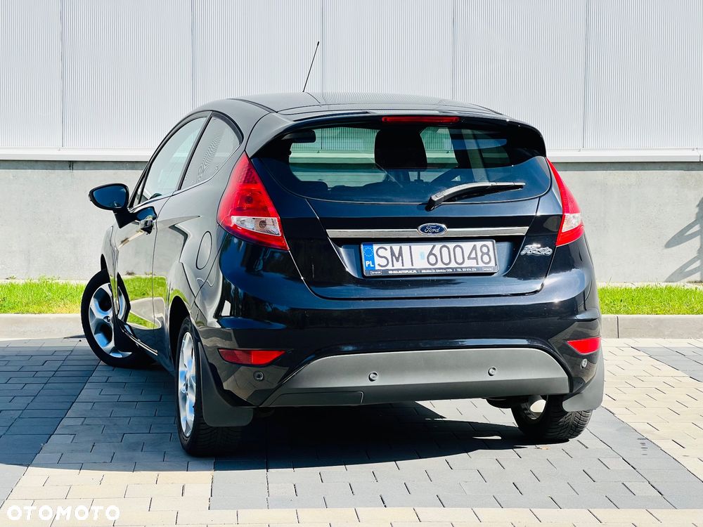 Ford Fiesta - 16