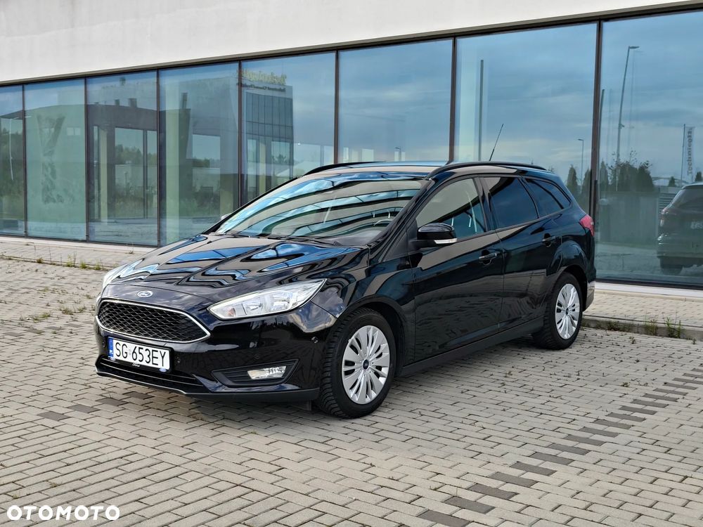 Ford Focus 1.0 EcoBoost Titanium - 1