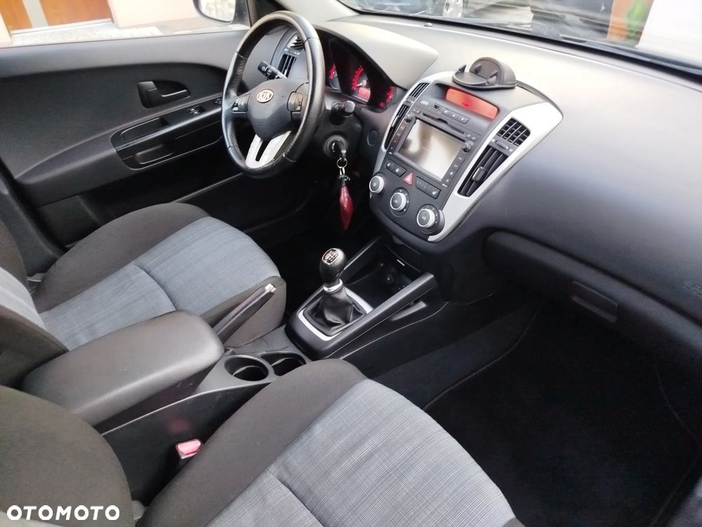 Kia Ceed 1.6 CVVT Vision - 5