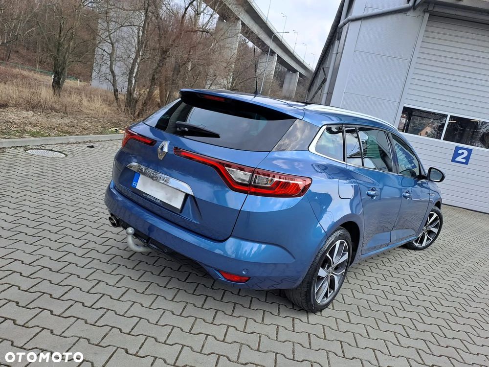 Renault Megane ENERGY dCi 130 Start & Stop Bose Edition - 12