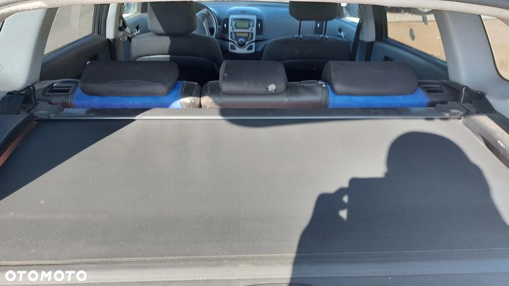 Hyundai i30 1.6 CRDi Comfort - 11