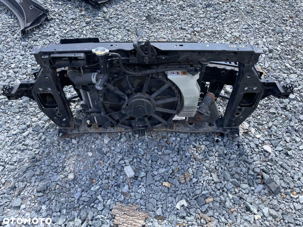 Pas przedni komplet chłodnic belka Hyundai I20 II 1.2 - 2