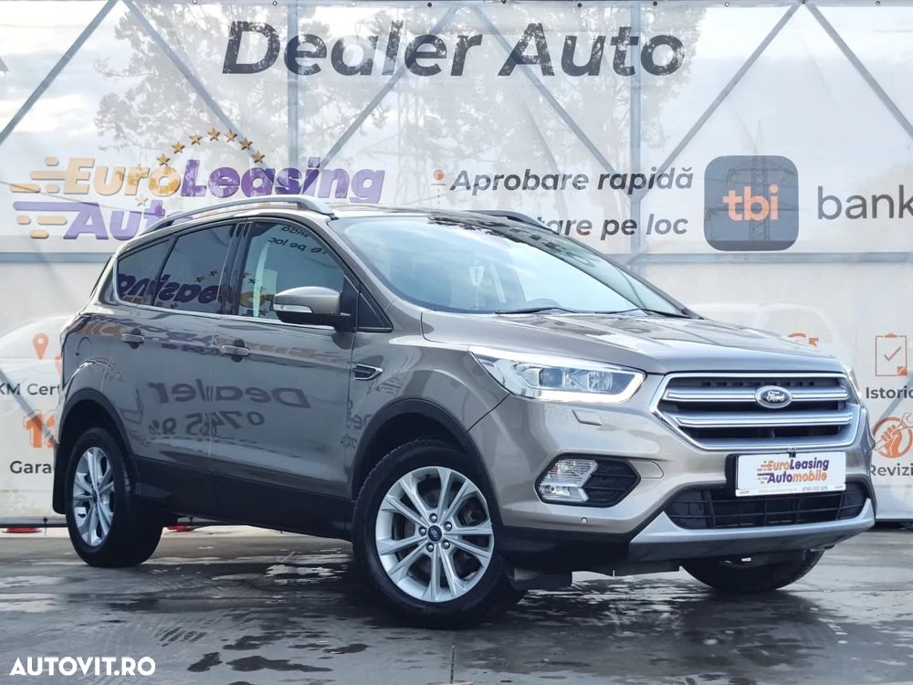 Ford Kuga 1.5 EcoBoost 4WD Aut. Titanium - 1