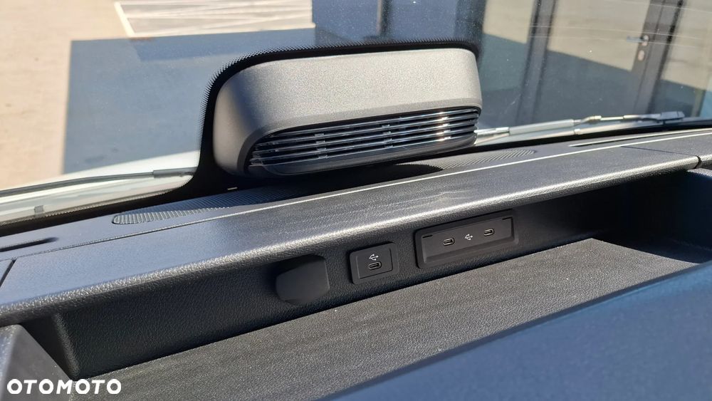 Mercedes-Benz Sprinter - 23