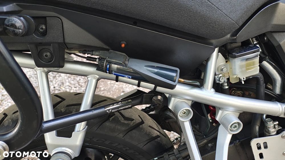 Suzuki V-STROM - 13