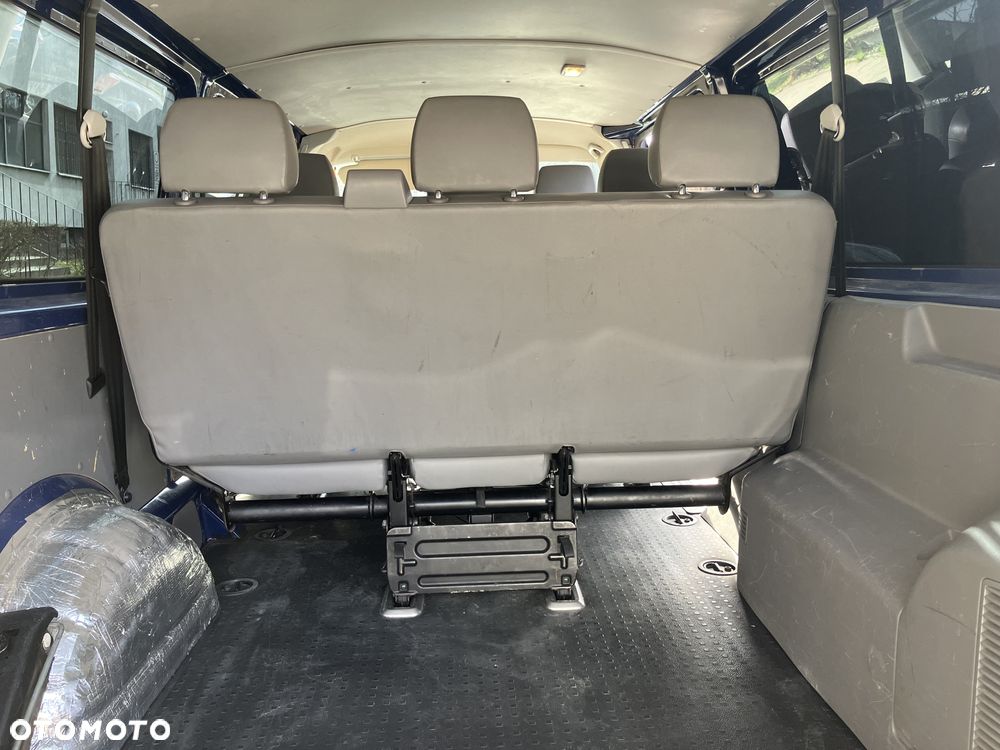 Volkswagen Transporter L2H1 - 18