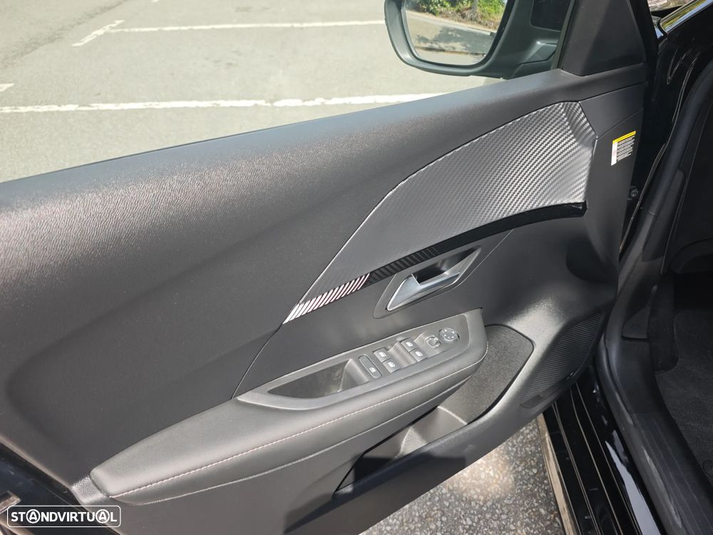 Peugeot e-208 Allure - 26