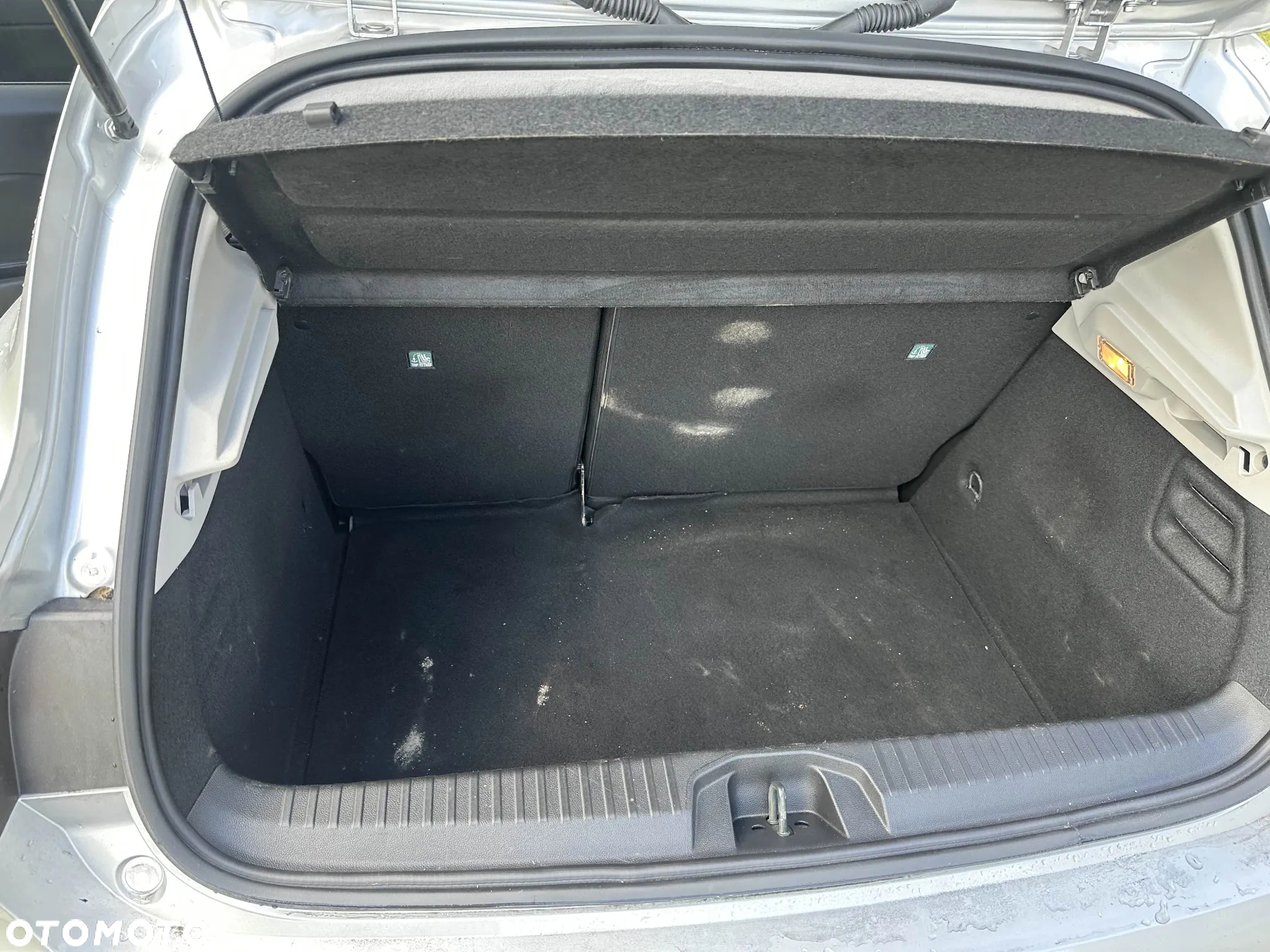 Renault Clio - 11