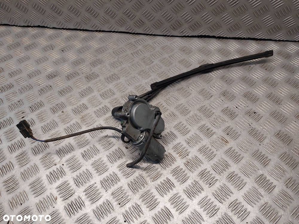 SILNICZEK WYCIERACZKI TYŁ + RAMIĘ FORD TRANSIT V - 4