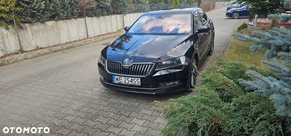 Skoda Superb 2.0 TSI 4x4 L&K DSG - 1