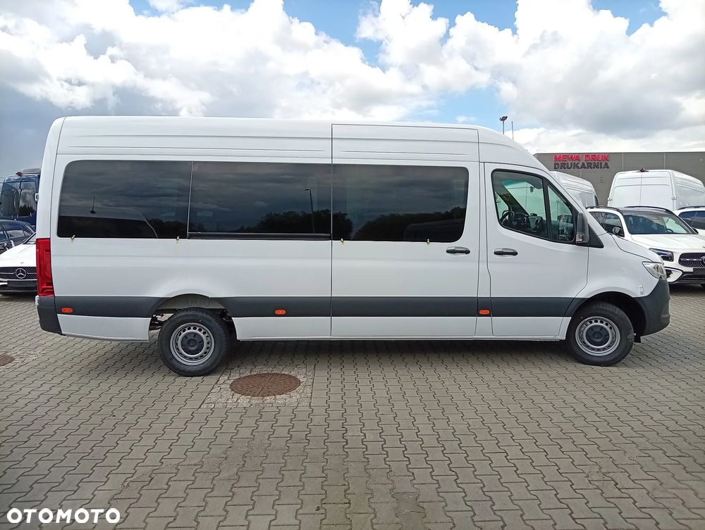 Mercedes-Benz Sprinter - 5