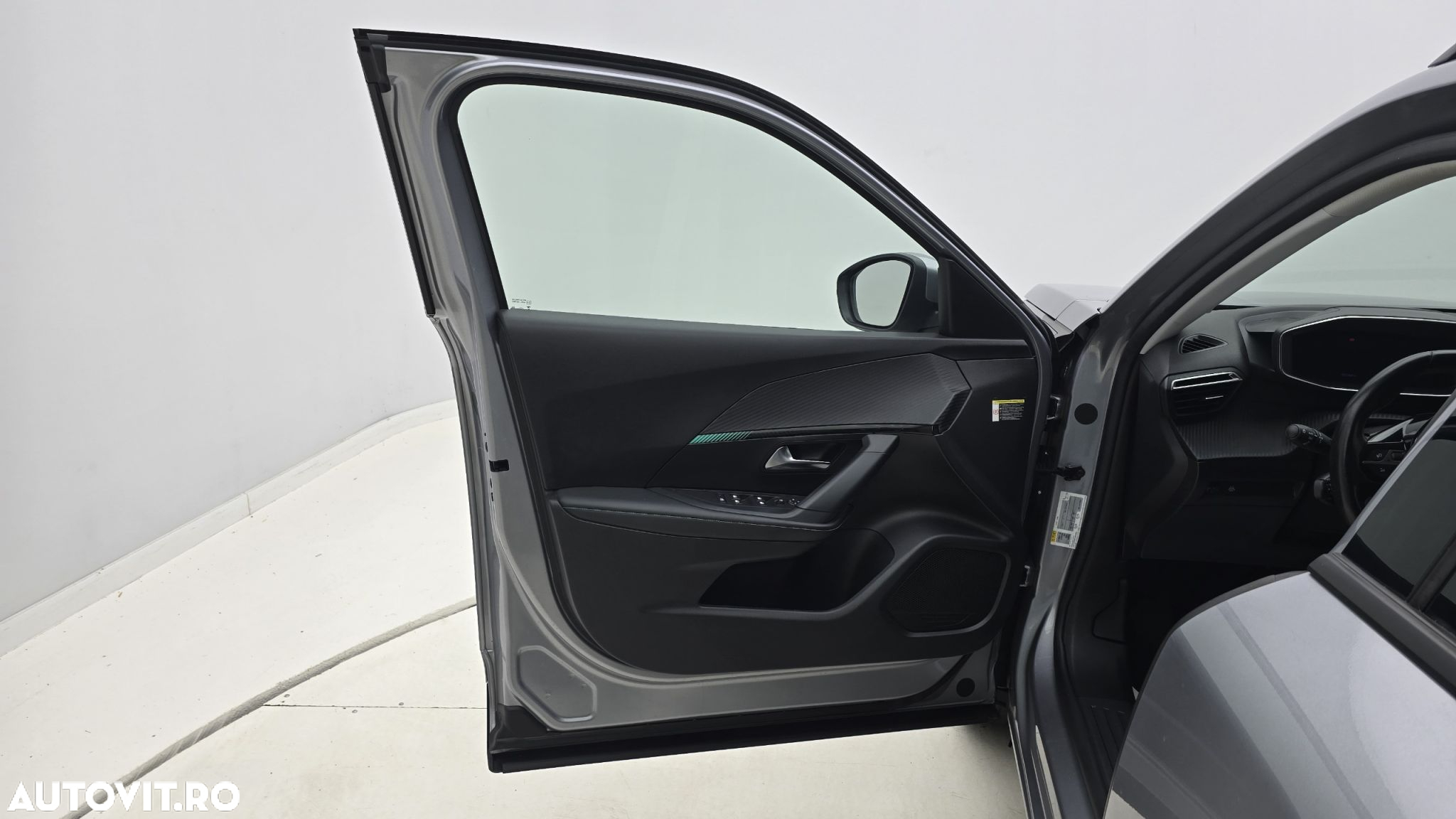 Peugeot 2008 1.5 BlueHDI STT EAT8 Allure - 10