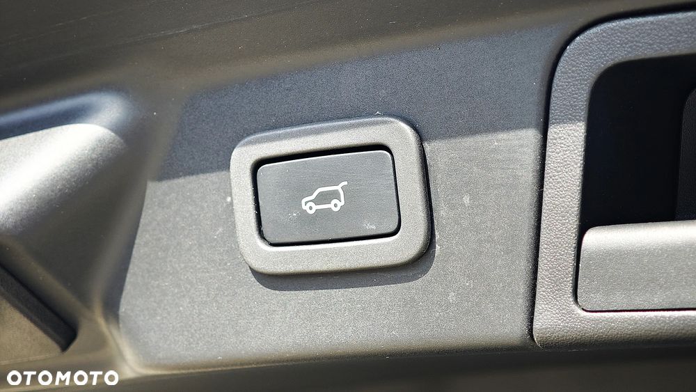 Land Rover Range Rover Velar D300 R-Dynamic - 14