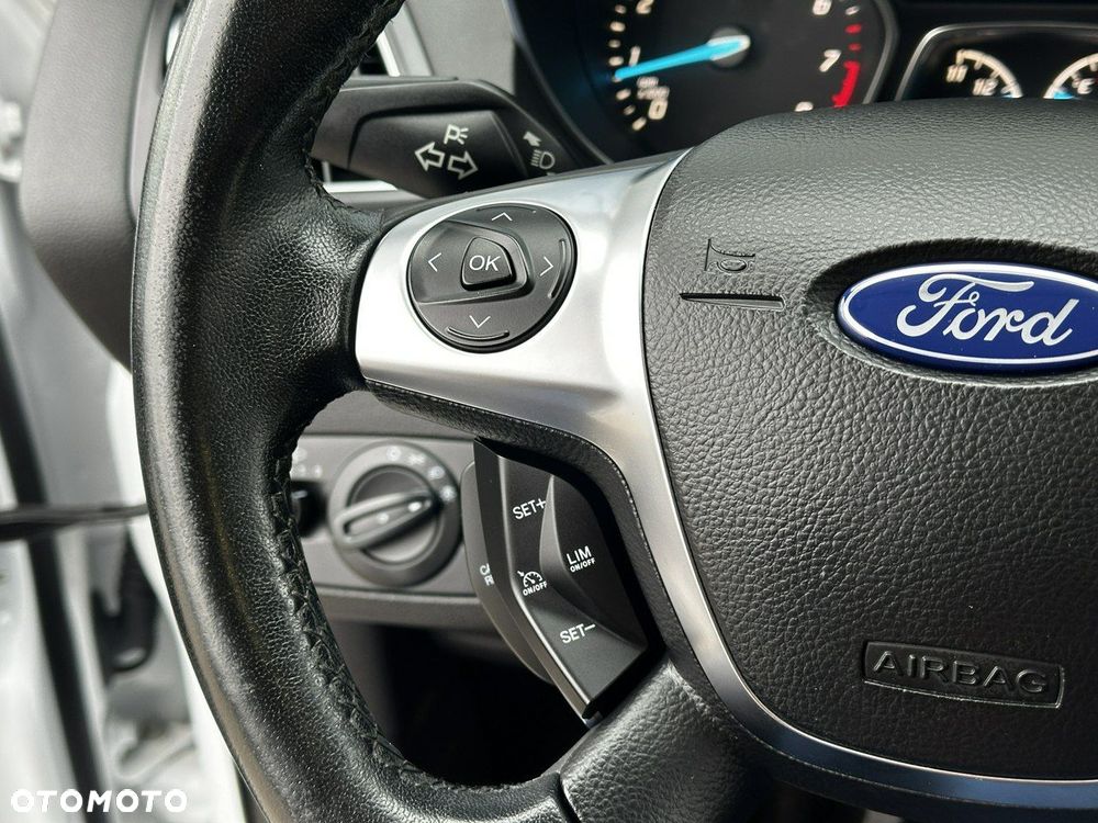 Ford Kuga 1.5 EcoBoost 2x4 SYNC - 18