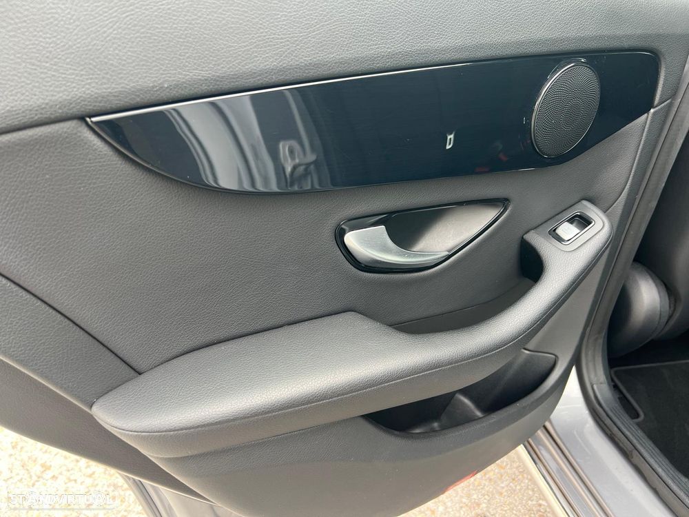 Mercedes-Benz C 180 BlueTEC - 13