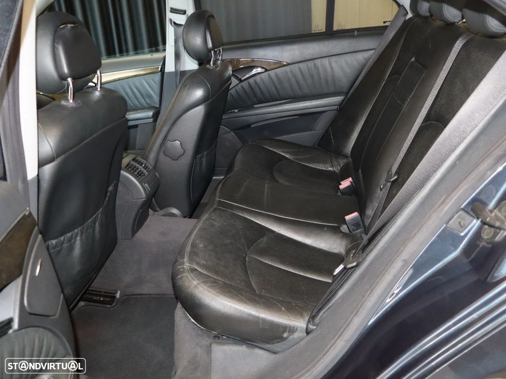 Mercedes-Benz E 220 CDi Avantgarde Aut. - 10