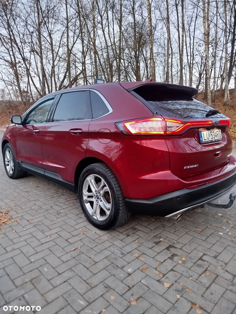 Ford Edge - 8