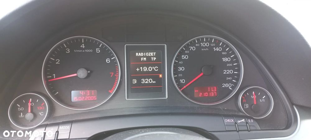 Audi A4 ver-1-8-t - 22