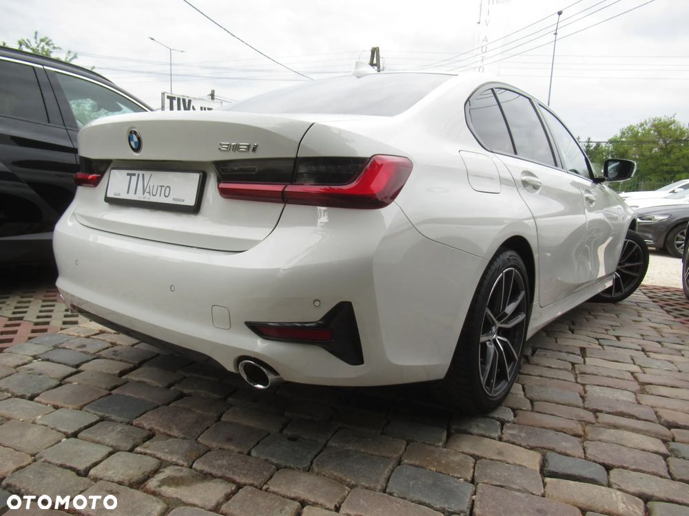 BMW Seria 3 318i Sport Line - 3