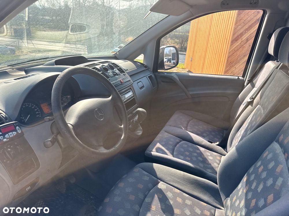 Mercedes-Benz Vito - 11