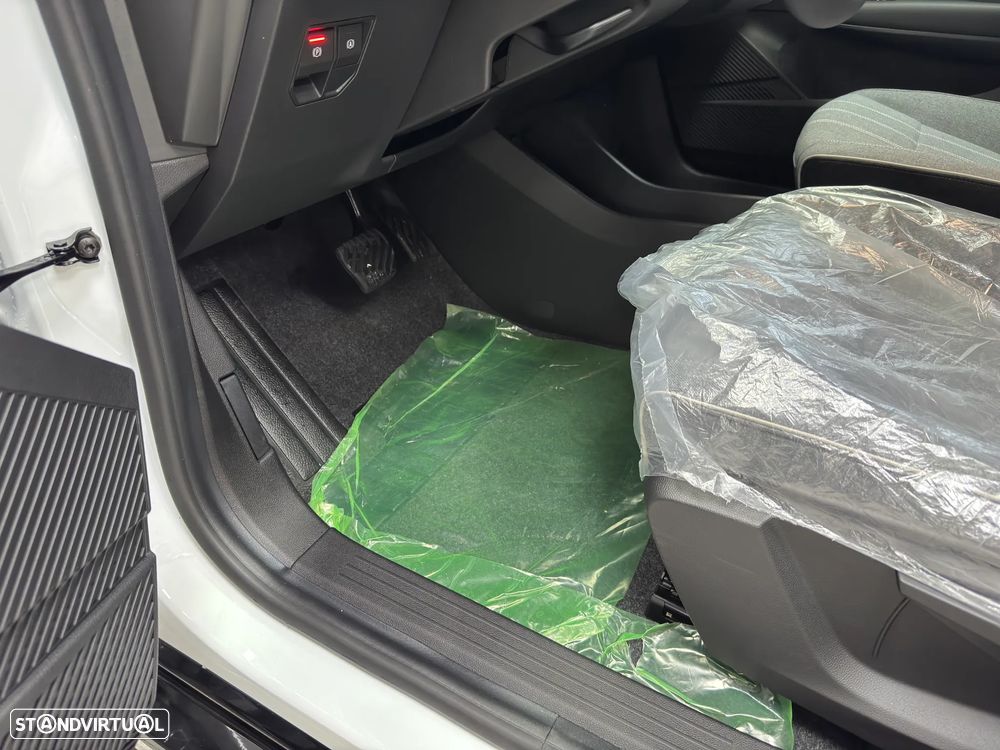 Renault Mégane E-Tech - 8