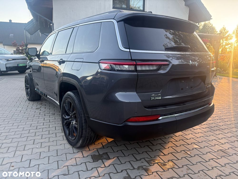 Jeep Grand Cherokee - 20