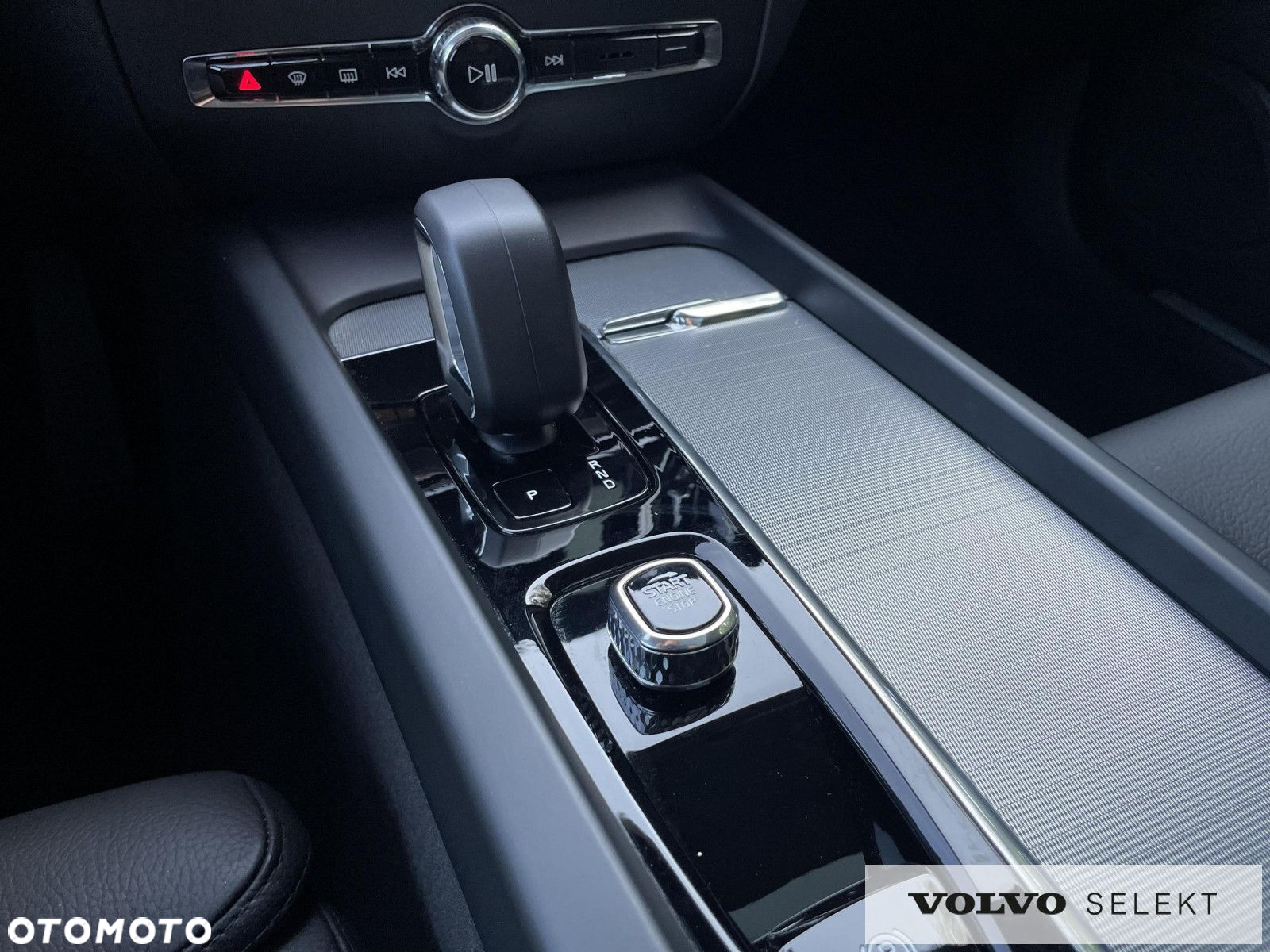 Volvo V60 Cross Country - 17