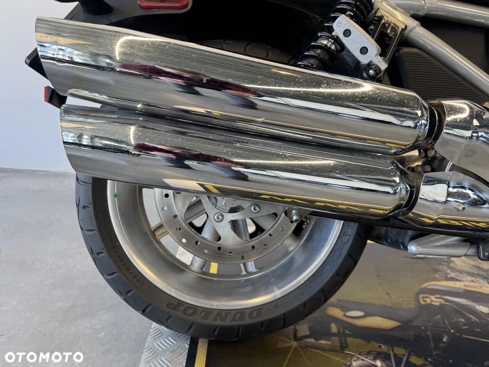 Harley-Davidson V-Rod Street Rod - 14