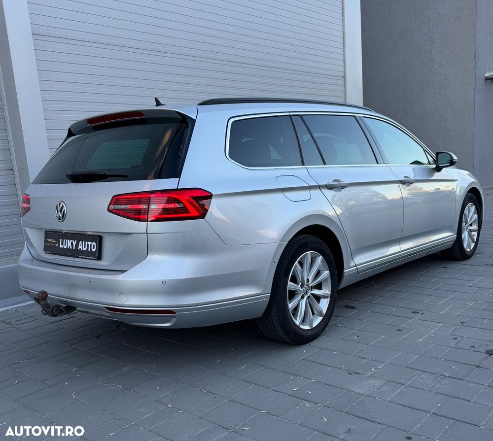Volkswagen Passat - 14