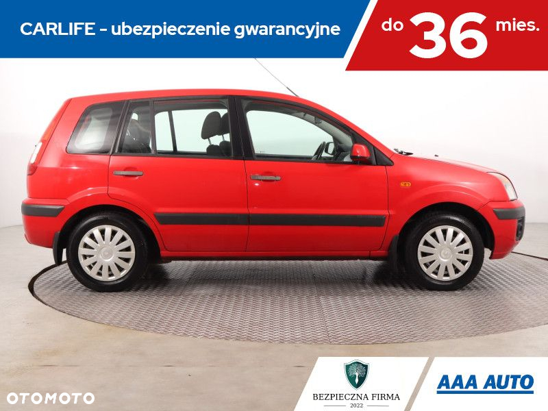 Ford Fusion - 7
