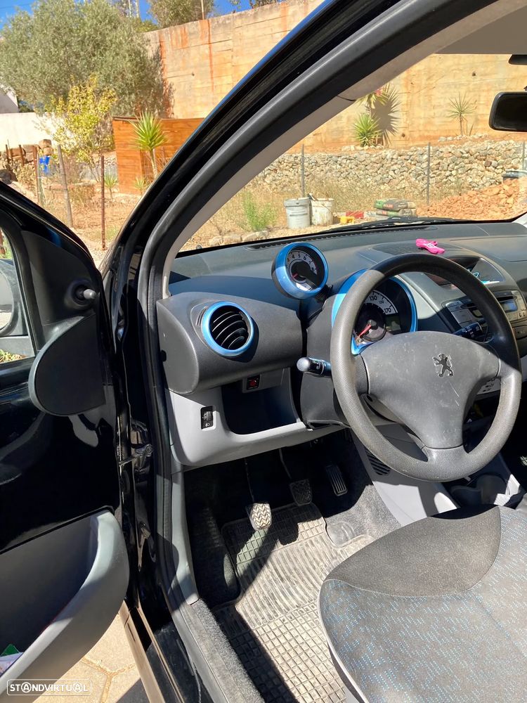 Peugeot 107 1.0 Urban Style - 6