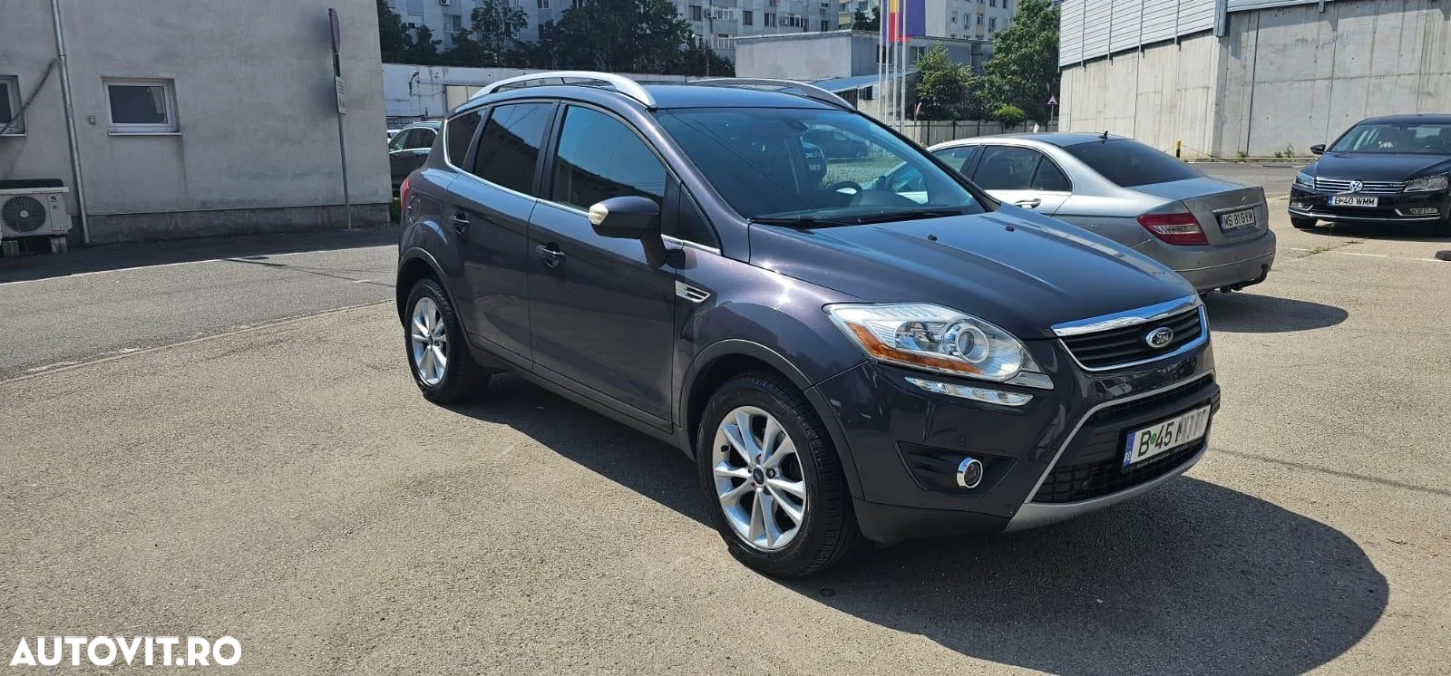 Ford Kuga - 3