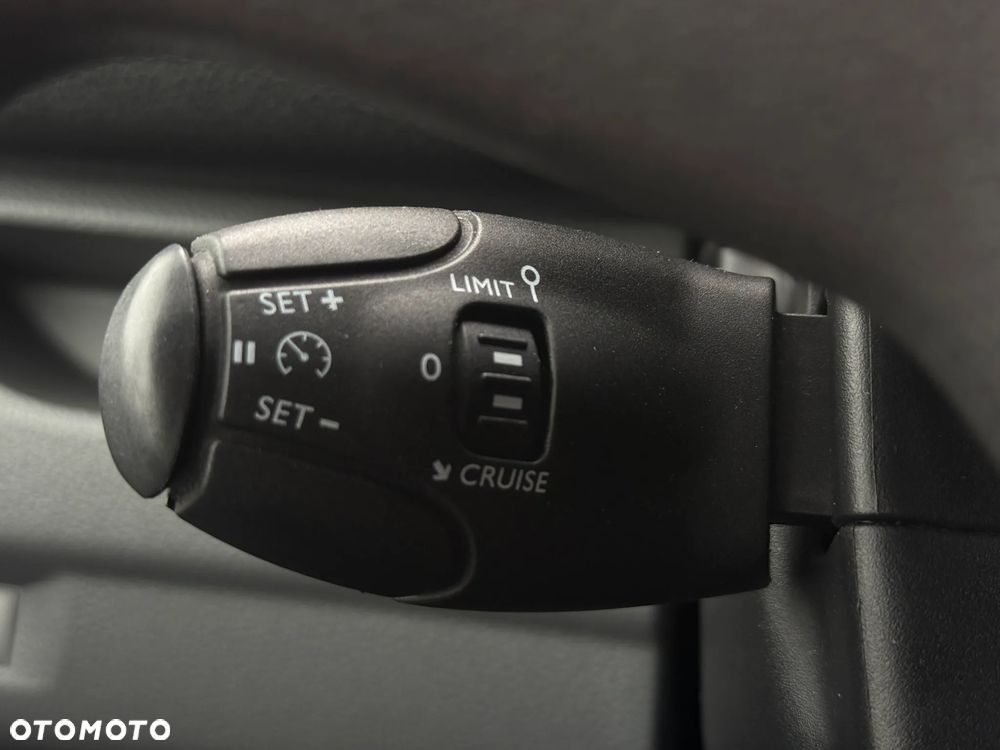 Citroën Jumpy 2.0 HDI 120KM / Long Długi 6-osobowy / Bezwypadkowy / 2x Boczne Drzwi / Zarejestrowany w PL - 26