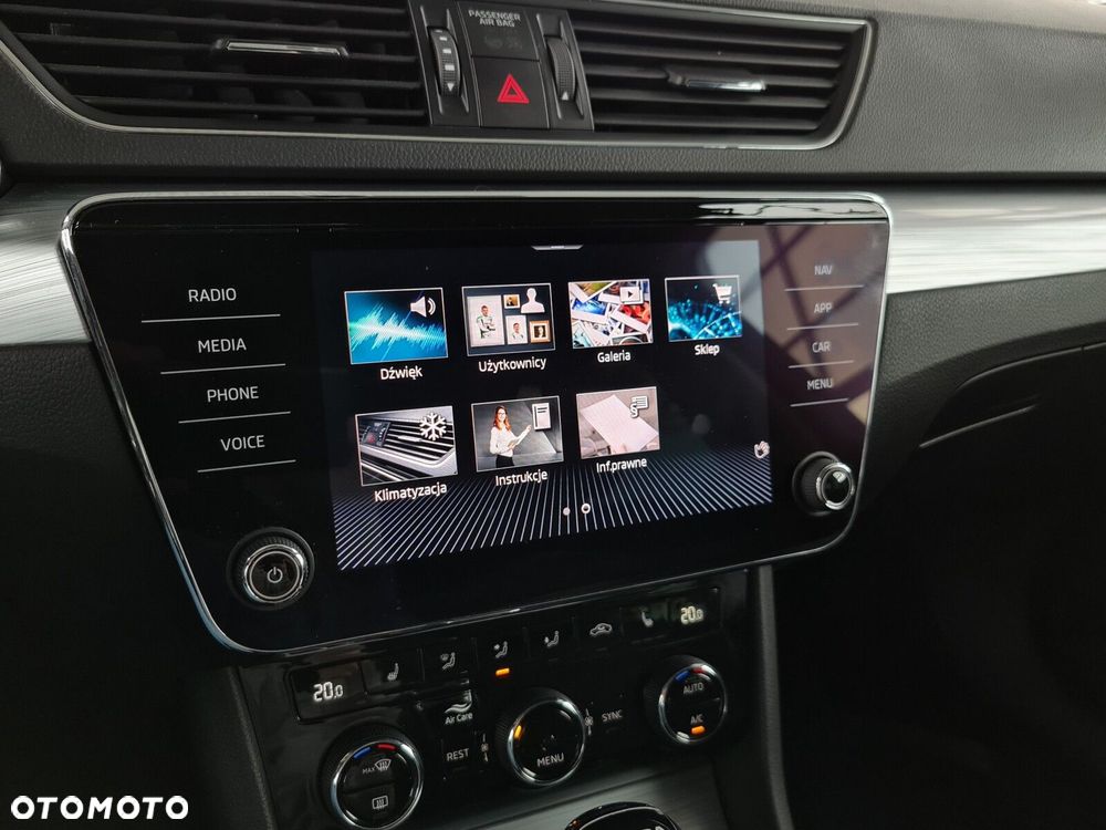 Skoda Superb 2.0 TDI SCR Ambition DSG - 36