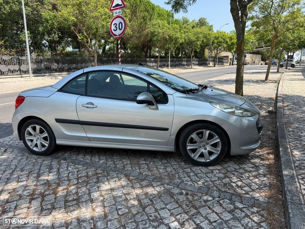Peugeot 207 CC 1.6 HDi FAP Sport - 13