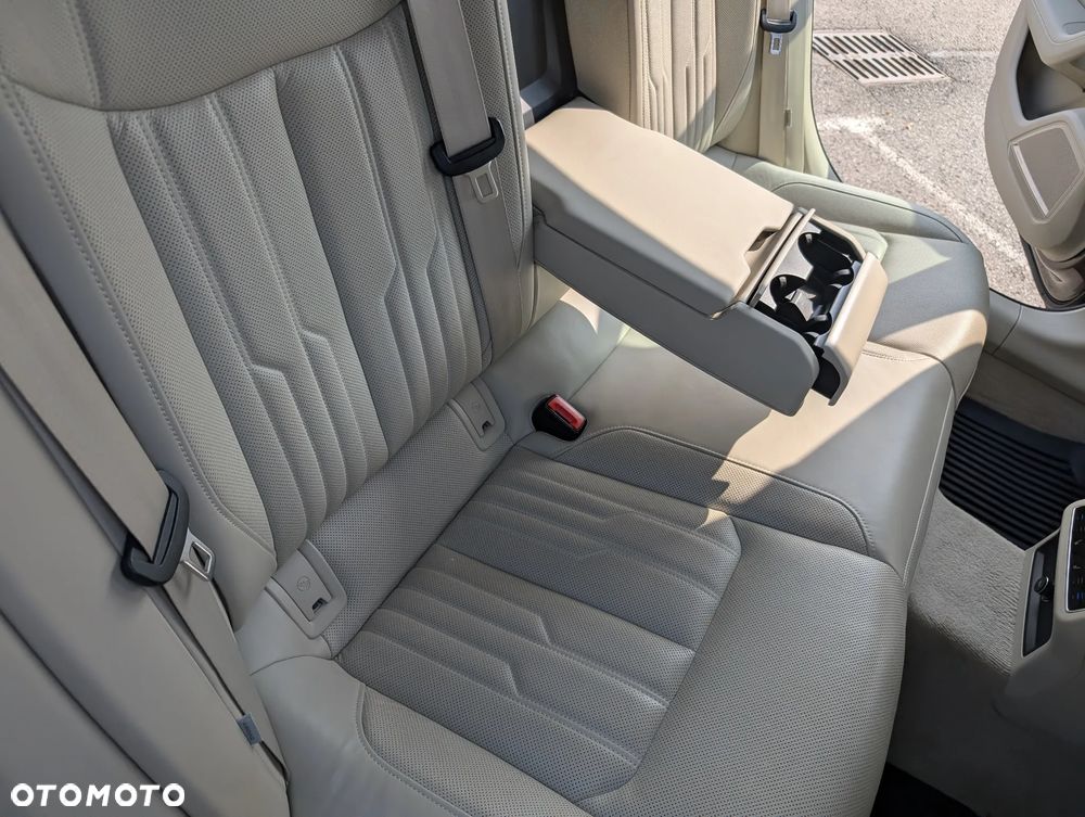 Audi A6 Limousine - 23