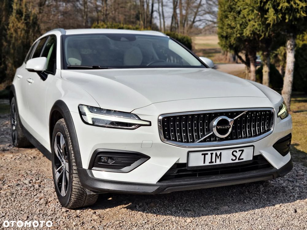 Volvo V60 Cross Country B4 D AWD Geartronic Pro - 8