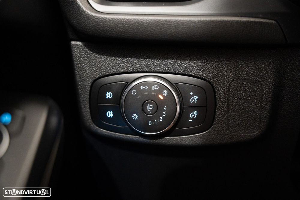 Ford Focus SW 1.0 EcoBoost MHEV ST-Line X - 17